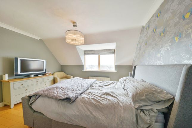 Town house for sale in Nursery Hill, Hitchin