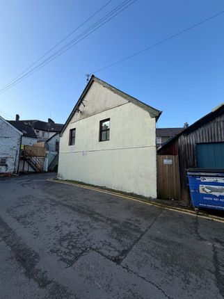 1-2, Water Street, Llandovery photo 4