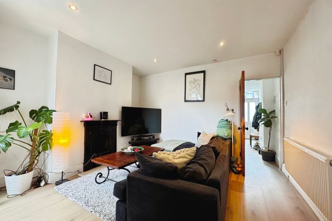 32, Whitechapel Street, Manchester photo 4