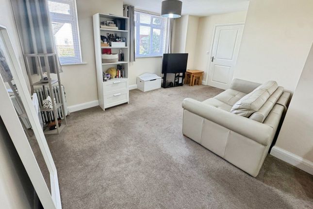 17, Hailwood Drive, Birmingham photo 2