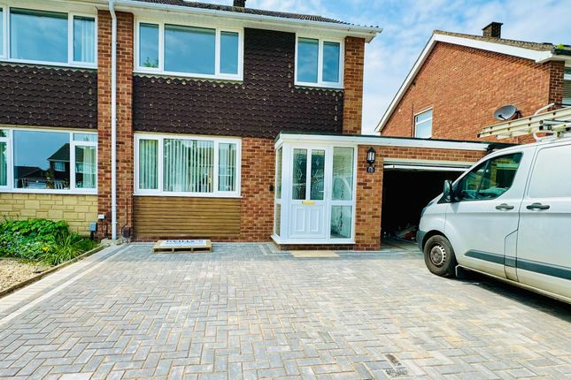 Thumbnail Semi-detached house to rent in Fitzmaurice Close, Swindon