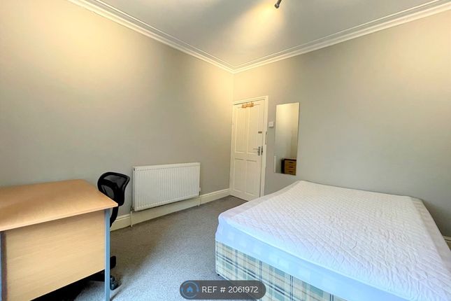 Room to rent in Club Street, Sheffield