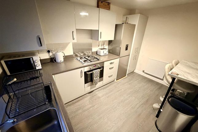 6, Emperor Lane, Nuneaton photo 3