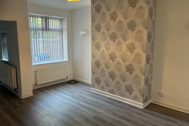 754, Leigh Road, Leigh, Greater Manchester photo 3