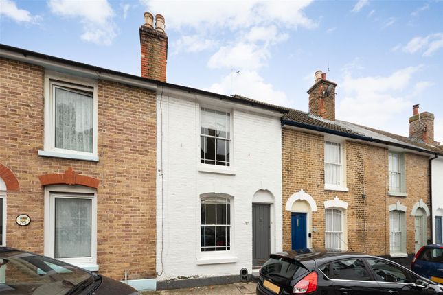 Thumbnail Terraced house for sale in Victoria Street, Whitstable
