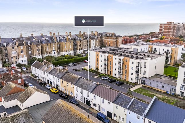 Heene Place, Worthing photo 2