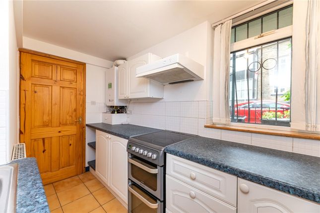 Flat 4, 229, Bingley Road, Shipley photo 4