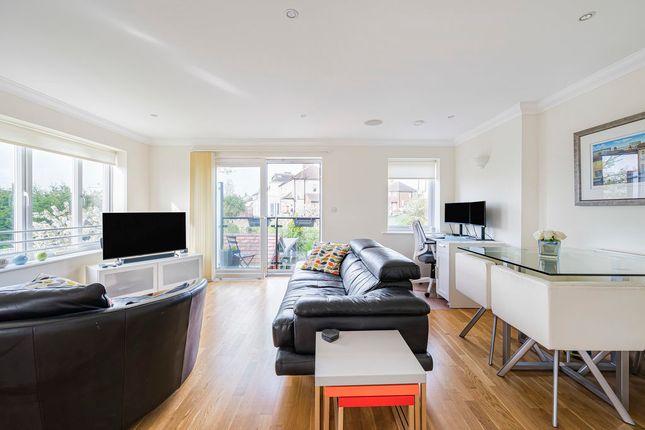 Flat 4 The Heights, 43A Goodwin Drive, Sidcup photo 2