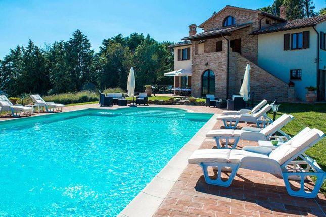 Villa for sale in Castiglione Del Lago, Castiglione Del Lago, Umbria