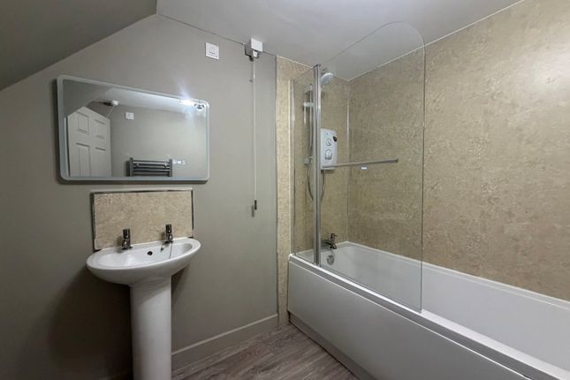 Ground Floor Flat ,107a, Worcester Road, Malvern photo 5