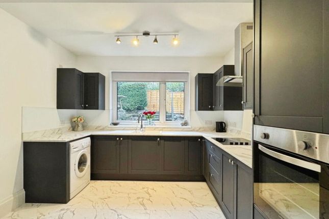 1, St Georges Close, Dunster photo 5