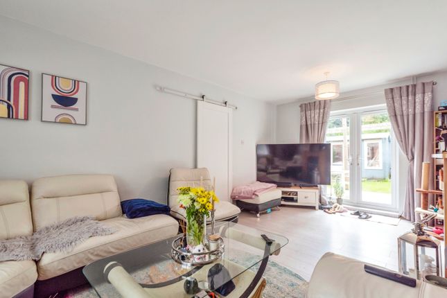 Terraced house for sale in Chatsworth Road, Newark