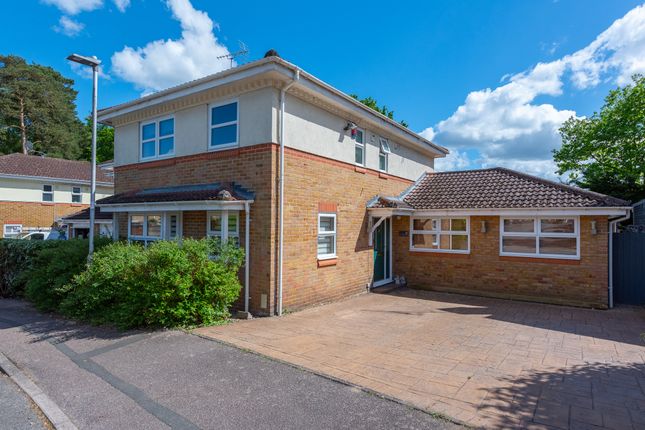 Thumbnail Detached house for sale in Copperfield Avenue, Owlsmoor, Sandhurst