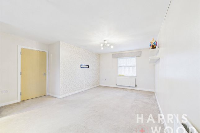 104, Holst Avenue, Essex photo 4