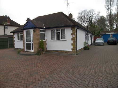 Thumbnail Detached bungalow to rent in Longmeadow, Frimley