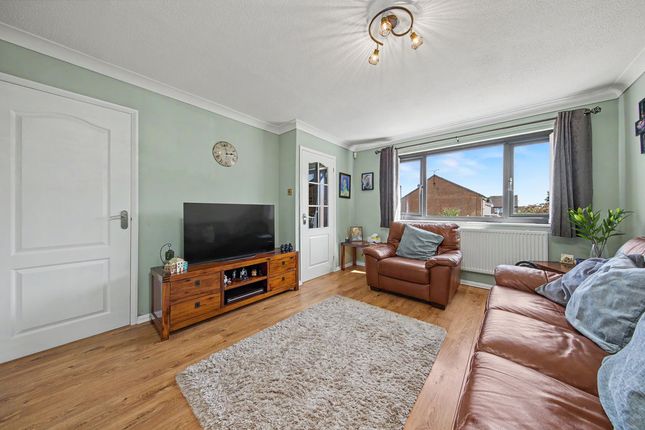 Braemar Close, Chesterfield photo 2