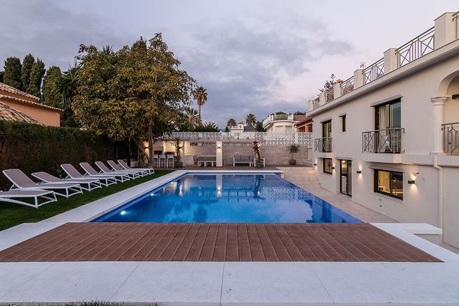 Villa for sale in Río Real, Marbella, Málaga, Andalusia, Spain