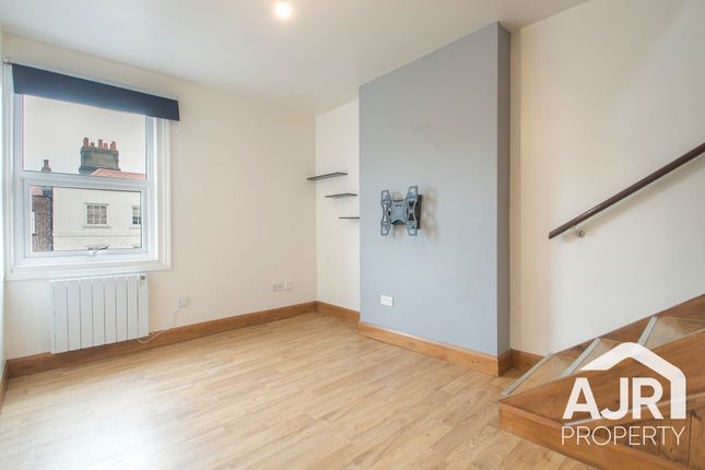 116a Eltham High Street, London photo 3