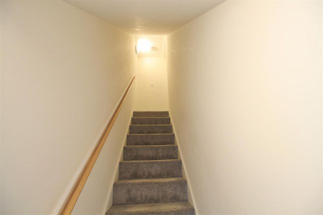 111, Hyde Road, Manchester photo 3