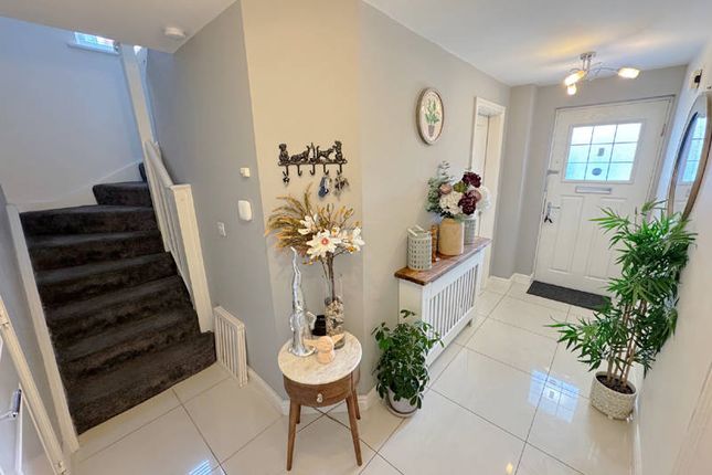 35, Windward Avenue, Fleetwood photo 4