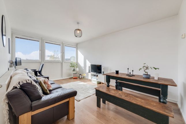 Flat for sale in St. Helena Road, South Bermondsey