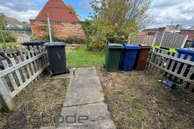 13, Army Row, Barnsley photo 5