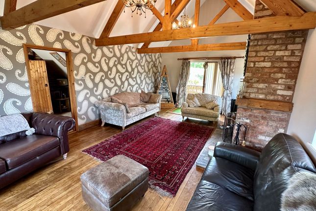 Barn conversion for sale in Dinedor, Hereford