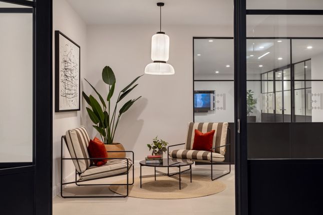 202 Apogee House, Seagull Lane, London photo 4