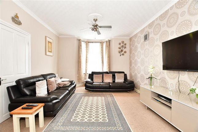 Thumbnail Terraced house for sale in Melford Road, London