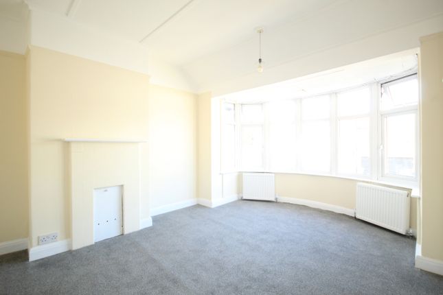 40 Lancelot Crescent, Wembley, Middlesex photo 5