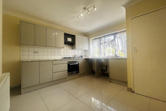 2, Waterworks Drive, Clacton-On-Sea photo 5