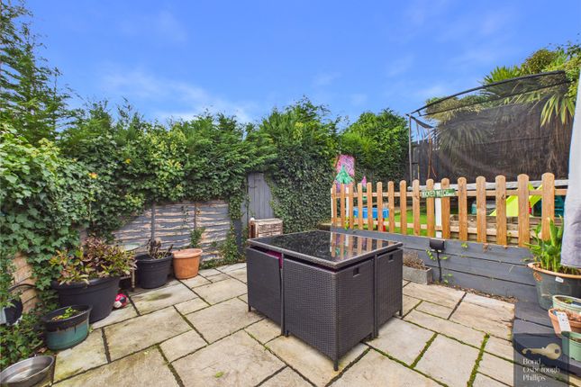 8A,, Mill Street, Devon photo 2