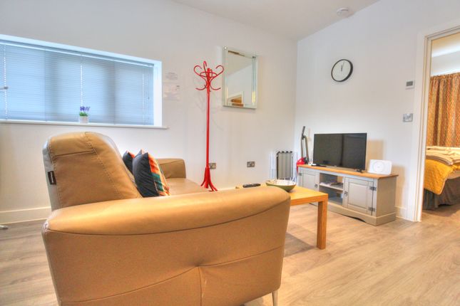 Flat for sale in Parkers Way, Totnes