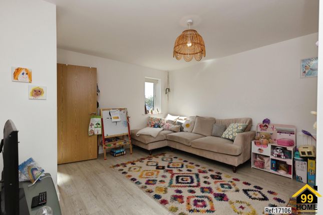 6, Harker, Gloucester photo 4