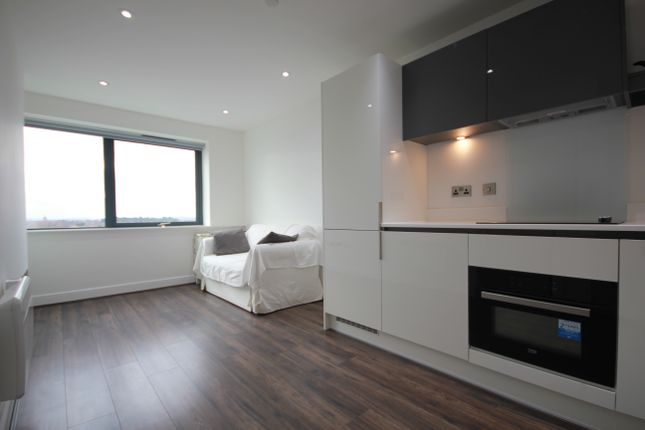 Flat 803 Nexus Point, 10, Edwards Road, Birmingham photo 2
