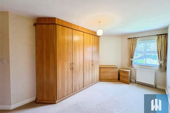Flat 15,, Autumn Heights, Mirfield photo 4