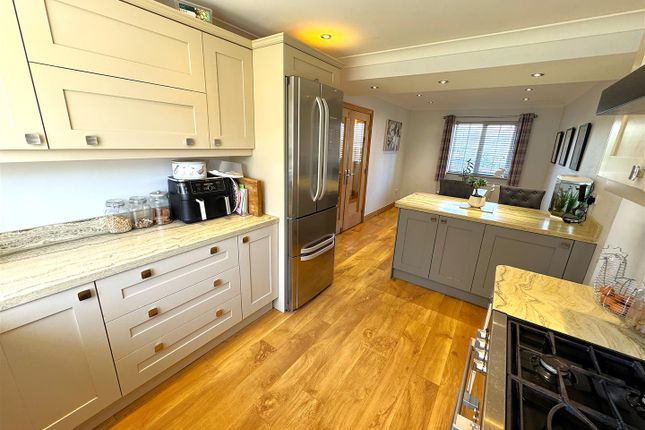 18, Harden Close, Corby photo 2