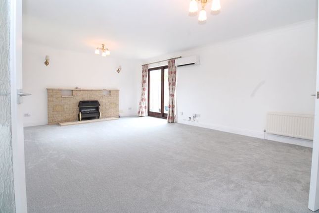 Bungalow for sale in Moor End Road, Radwell, Bedford