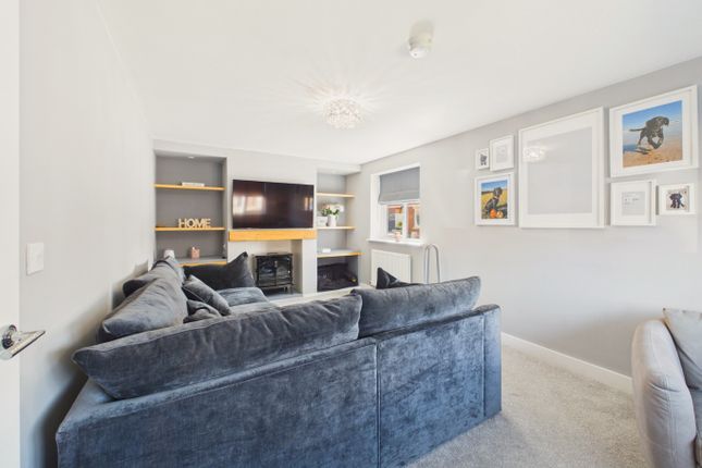 28, Nightingale Drive, Hull photo 2