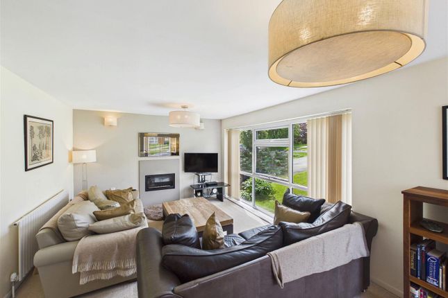 5, Melbourne Avenue, Dronfield photo 2