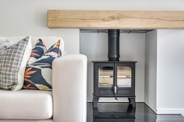 52, Shepherds Ridge, Mortimer Common, Reading, Berkshire, RG7 photo 4