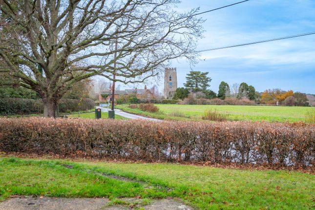 Greenfields, Vale Lane, Ipswich photo 2