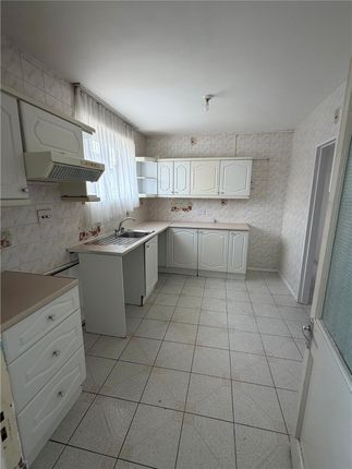 66,, Cherry Road, Enfield photo 4