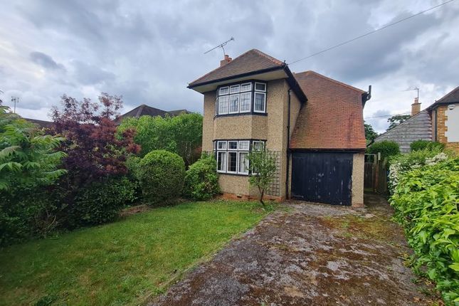 Thumbnail Detached house for sale in High Road, Cookham, Maidenhead