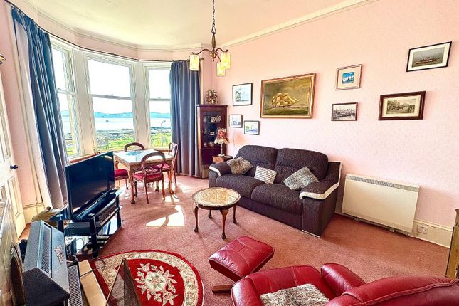 1/L, 15, West Bay Road, Millport photo 2