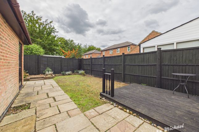 20 Prestwold Way, Aylesbury photo 3