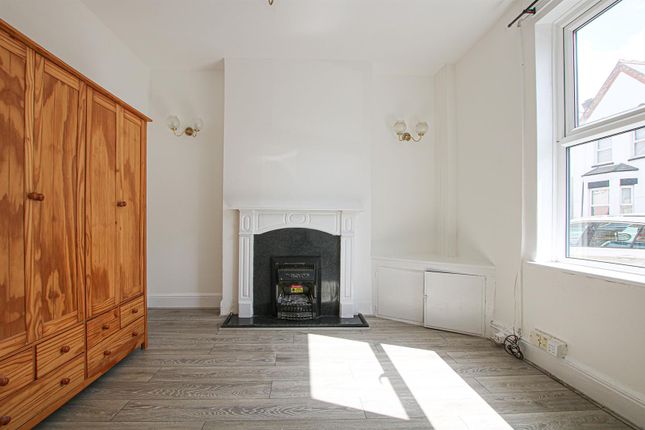 48, Lisburn Road, Newmarket photo 2