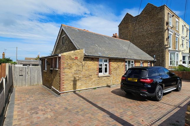 42, Canterbury Road, Birchington photo 2