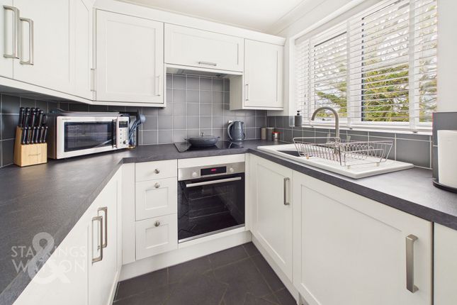 22 Beck Way, Norwich photo 3
