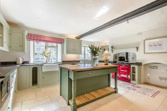 Longleaze House, 44, Martins Road, Trowbridge photo 2